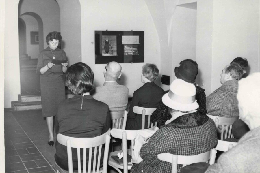 uvádí Nina Dvořáková